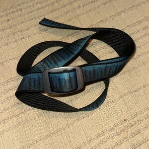 Croakiest belt // tree silhouette design // one size // brand new